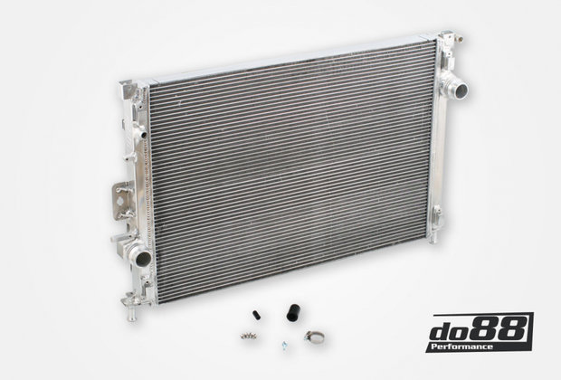 Aluminium Radiator - Volvo V40 S60 V60 XC60 V70 XC70 S80